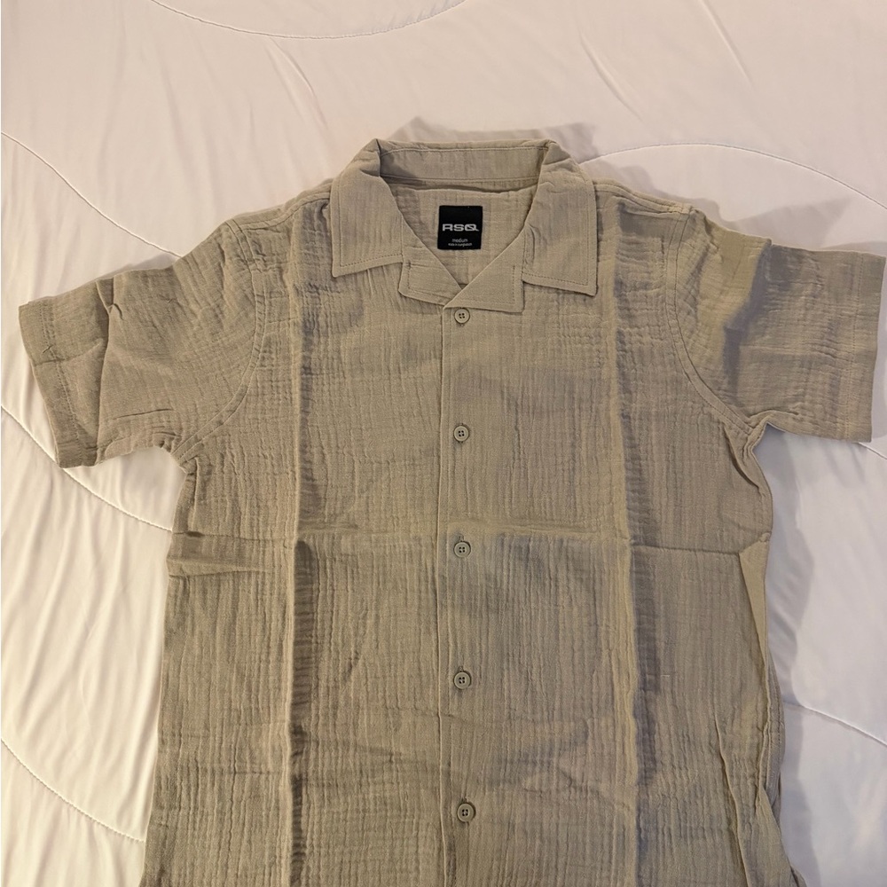 Tilly's Kids Textured Button Down Shirt - Beige